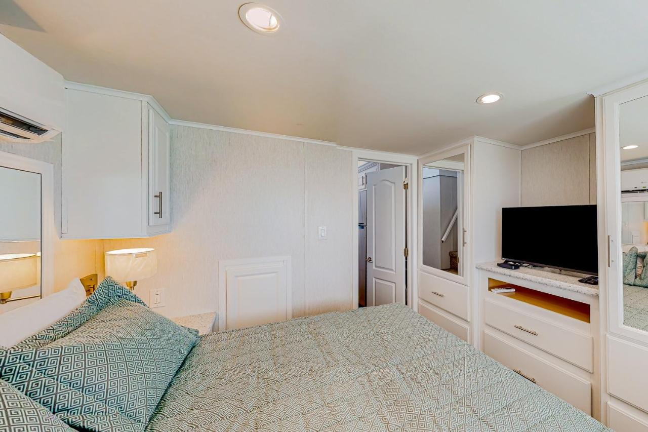 Tiny Charmer Hendersonville Exterior photo